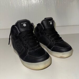 Skechers